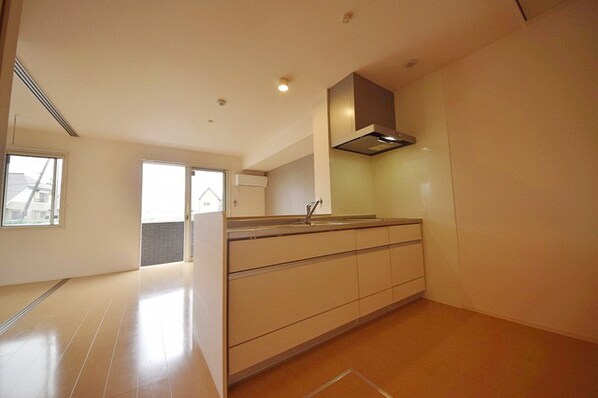 カーサ・ドマーニ Cの物件内観写真